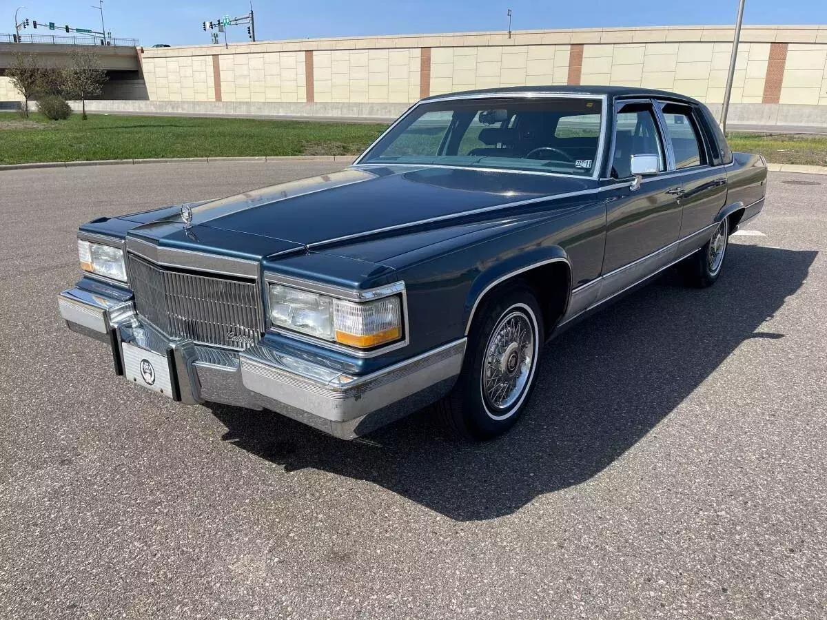 1990 cadillac fleetwood brougham 5.7 liter 350 V8, low miles, runs great ! 1990 Cadillac Fleetwood