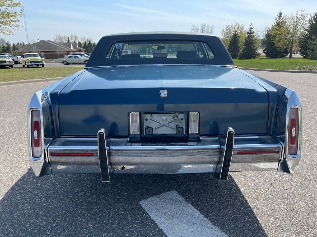 1990 Cadillac Fleetwood - photo 7