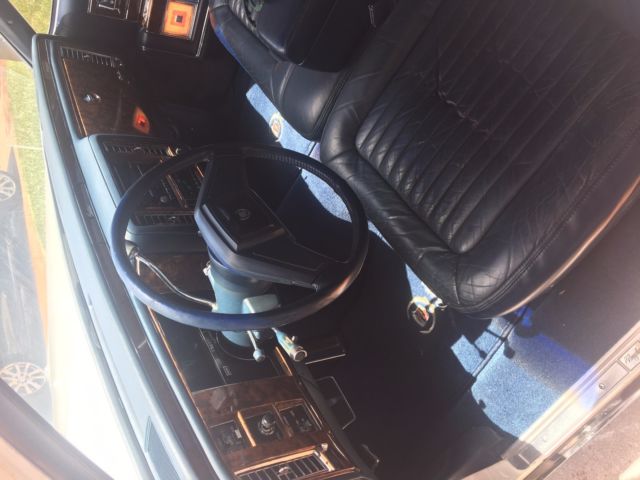 1990 Cadillac Brougham - photo 8