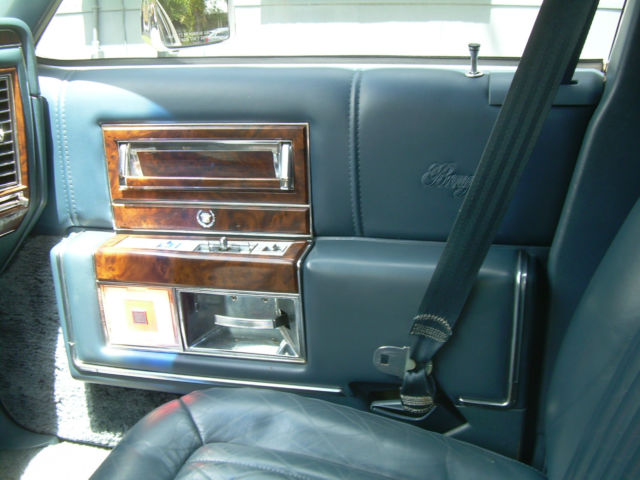 1990 Cadillac Brougham - photo 10