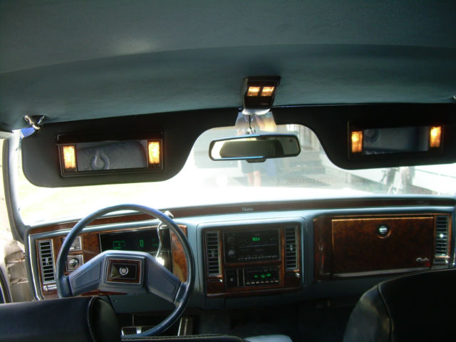 1990 Cadillac Brougham - photo 11