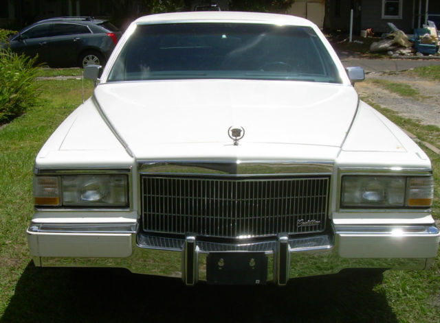 1990 Cadillac Brougham - photo 2