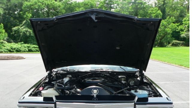 1990 Cadillac Fleetwood Delegance - photo 5