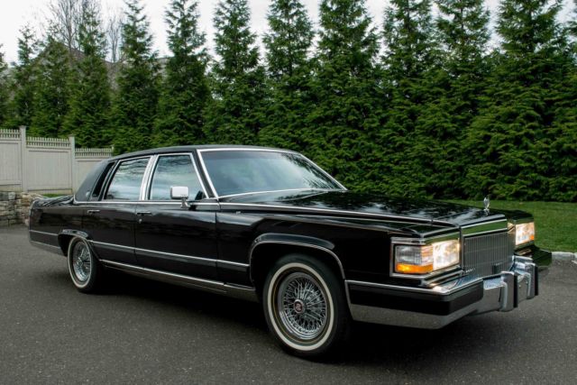 1990 Cadillac Brougham de'Elegance - photo 2