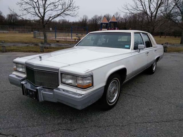 1990 Cadillac Fleetwood - photo 4