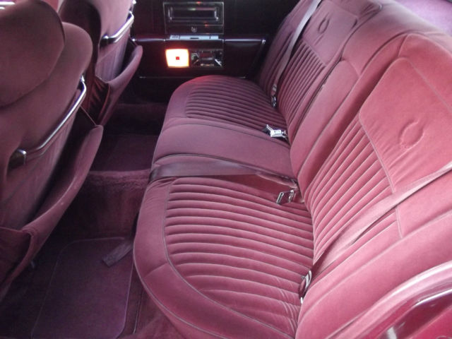 1990 Cadillac Brougham - photo 11