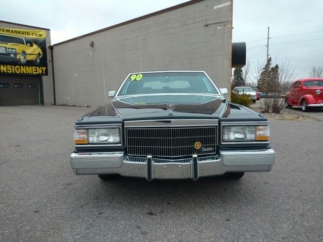1990 Cadillac Fleetwood - photo 2