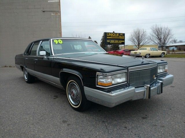 1990 Cadillac Fleetwood - photo 3