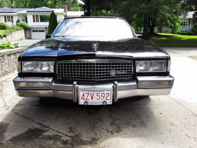 1990 Cadillac Fleetwood d'Elegance package - photo 6