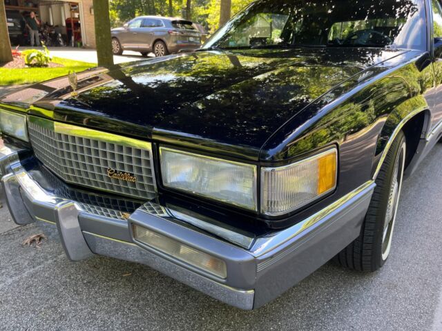 1990 Cadillac DeVille - photo 4
