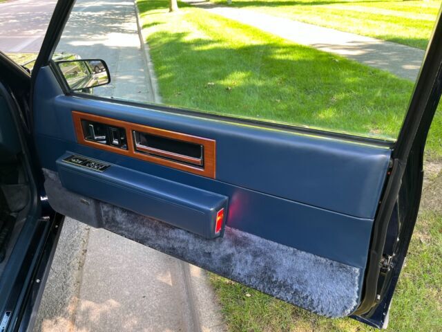 1990 Cadillac DeVille - photo 9