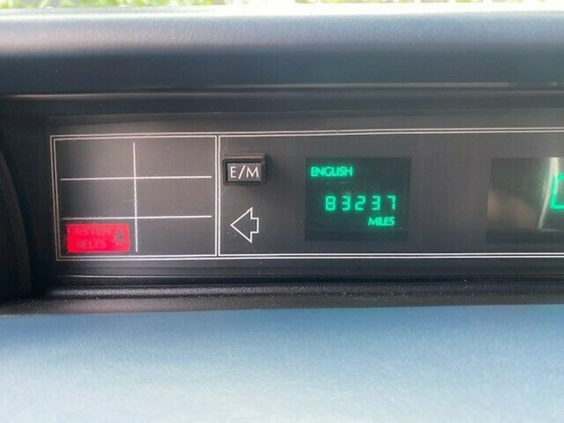 1990 Cadillac Fleetwood - photo 9