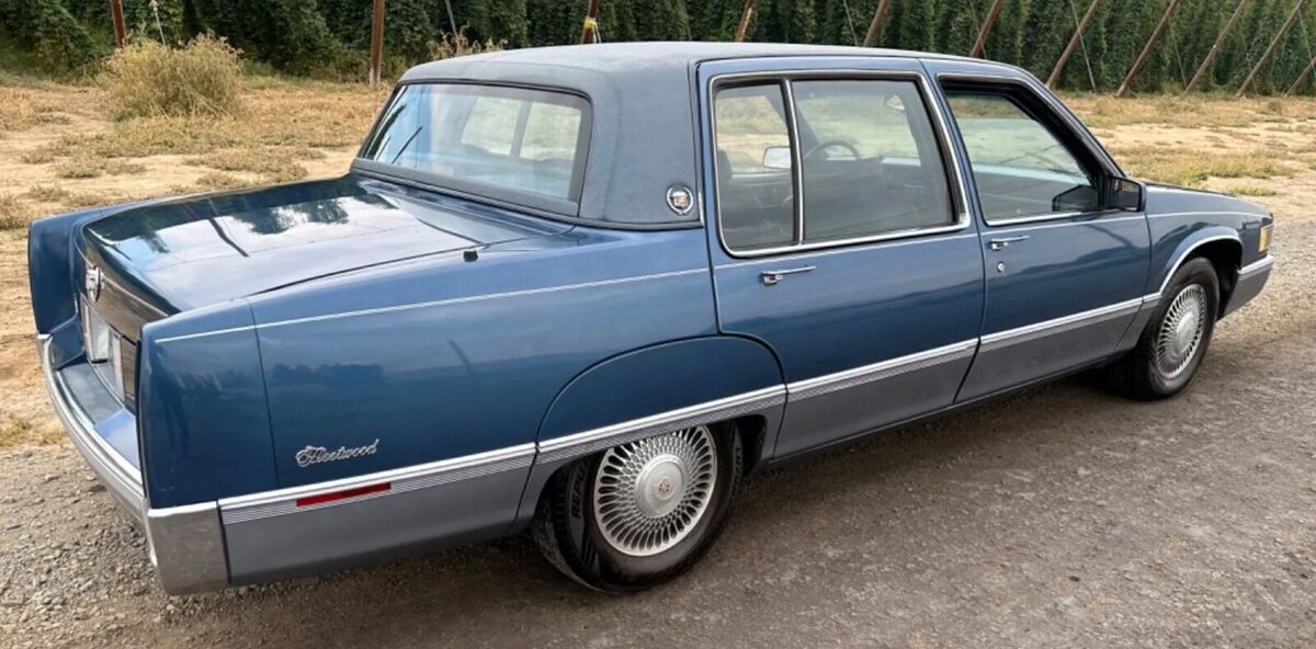 1990 Cadillac Fleetwood - photo 3