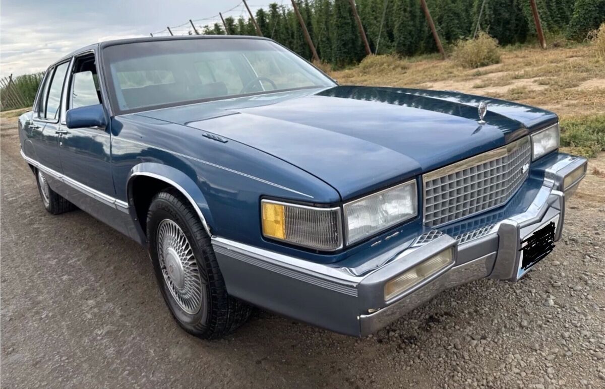 1990 Cadillac Fleetwood - photo 4