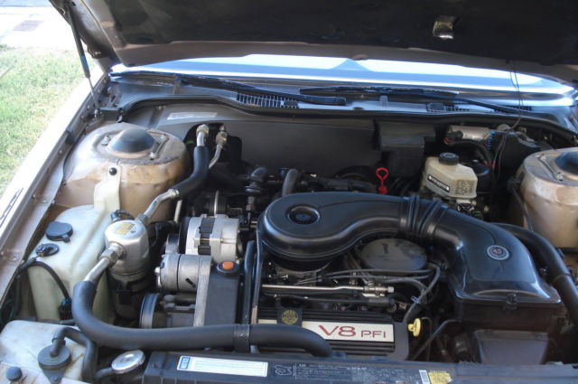 1990 Cadillac Fleetwood Fleetwood - photo 12