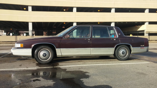 1990 Cadillac DeVille - photo 2