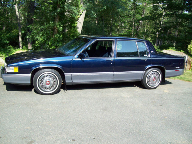 1990 Cadillac DeVille - photo 2