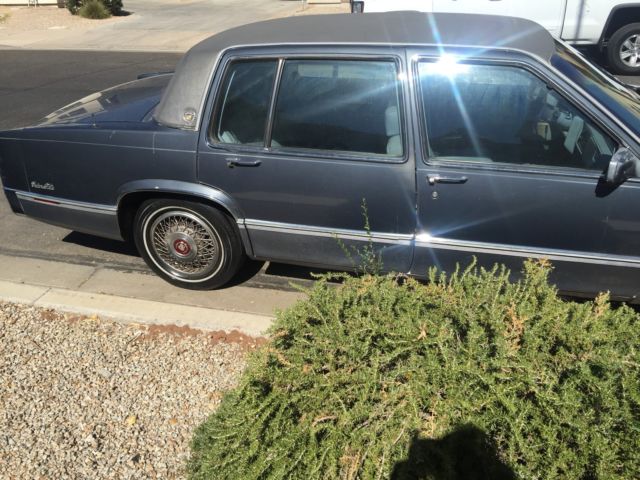 1990 Cadillac DeVille Base 4 Door Sedan - photo 5
