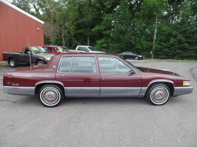 1990 Cadillac DeVille Sedan - photo 3