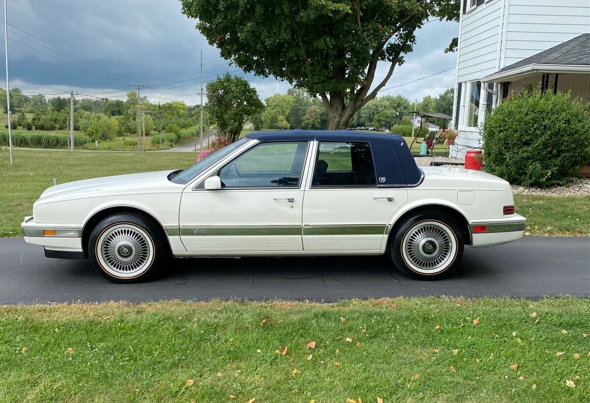 1990 Cadillac Seville - photo 2