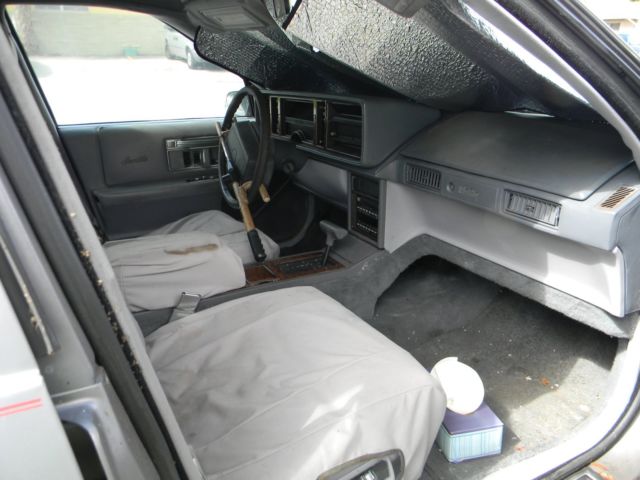 1990 Cadillac Seville SILVER - photo 6