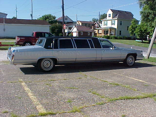1990 Cadillac SIX  DOOR  LIMO - photo 4