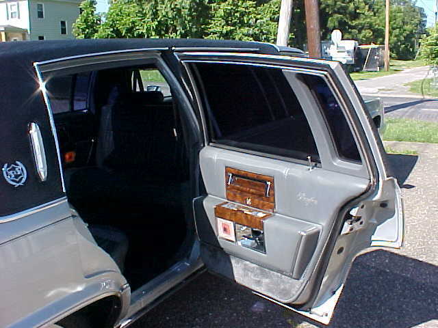 1990 Cadillac SIX  DOOR  LIMO - photo 8