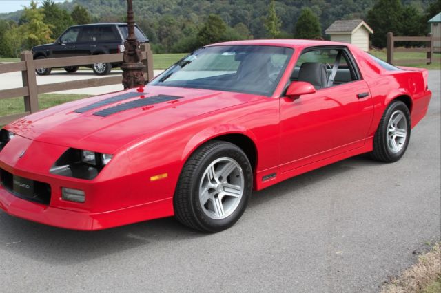 1990 Camaro IROC 1LE/G92- 1400 Original Miles - Rare Factory Race Car 1 of 34 1990 Chevrolet Camaro