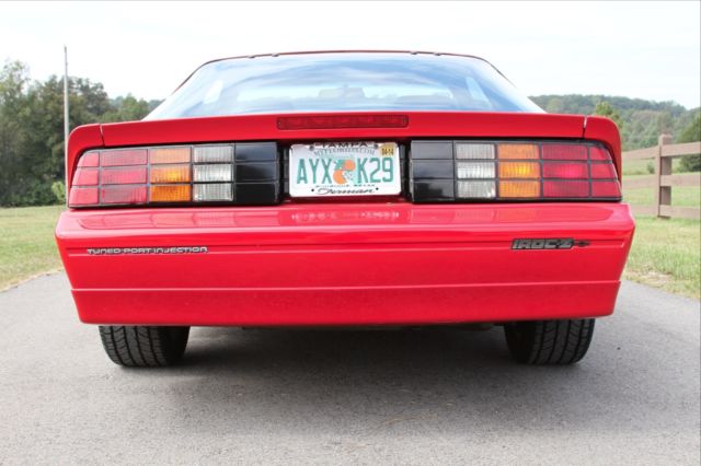 1990 Chevrolet Camaro - photo 5