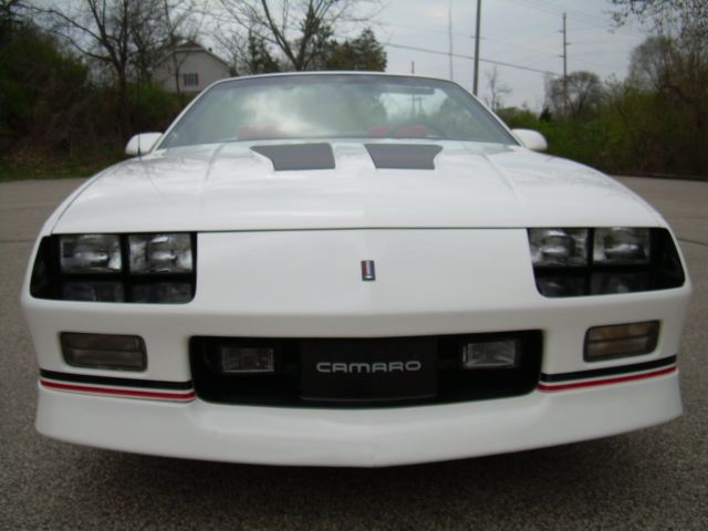 1990 Chevrolet Camaro - photo 3