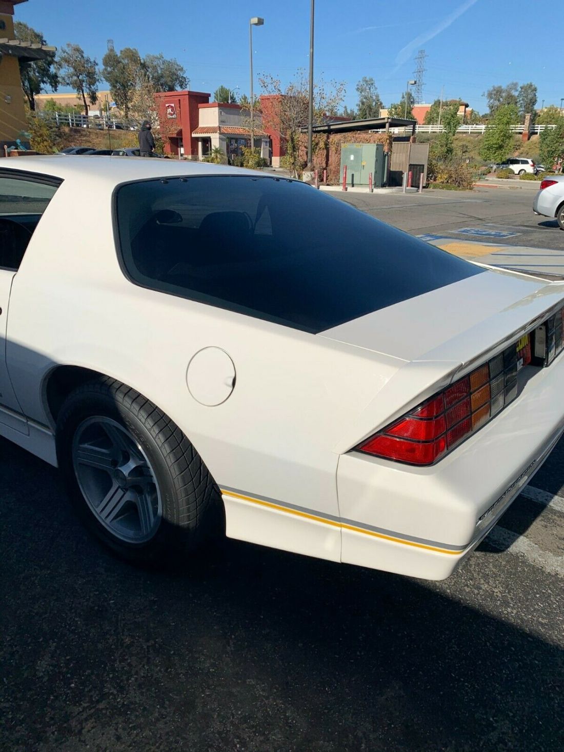 1990 Chevrolet Camaro - photo 11