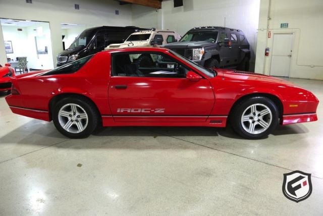1990 Chevrolet Camaro IROC Z/28 1LE - photo 2