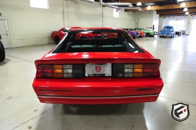 1990 Chevrolet Camaro IROC Z/28 1LE - photo 4
