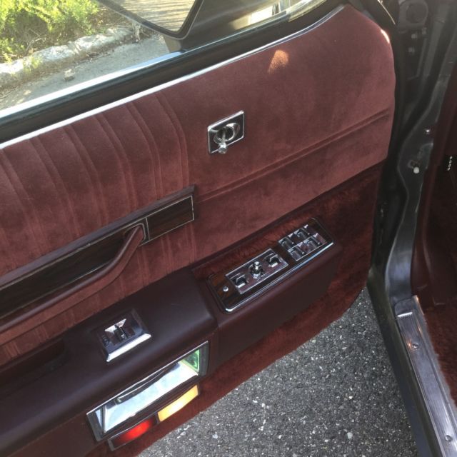 1990 Chevrolet Caprice Brougham LS - photo 11