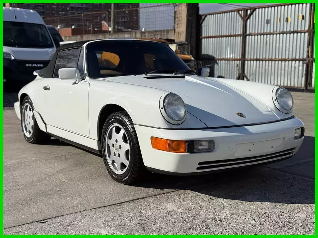 1990 Porsche 911 Carrera 4