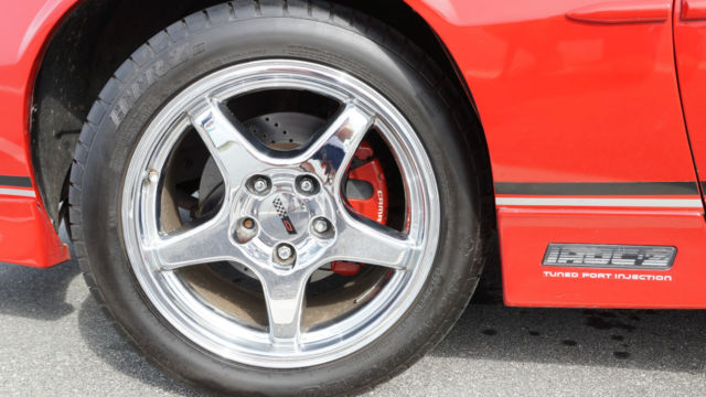 1990 Chevrolet Camaro IROC edition - photo 10