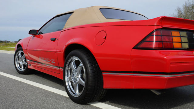 1990 Chevrolet Camaro IROC edition - photo 11