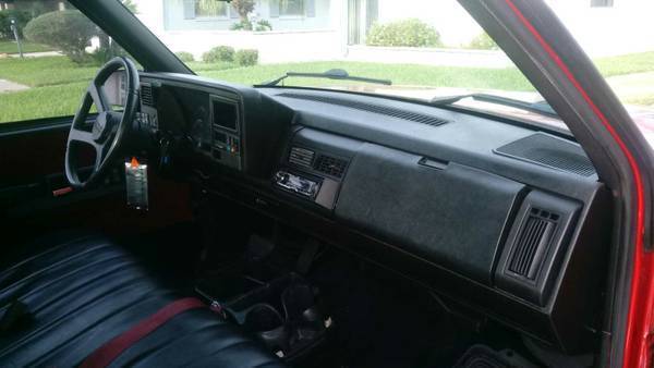 1990 Chevrolet C/K Pickup 1500 - photo 6