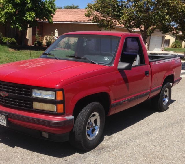 1990 Chevrolet C/K Pickup 1500 sport pakage - photo 2