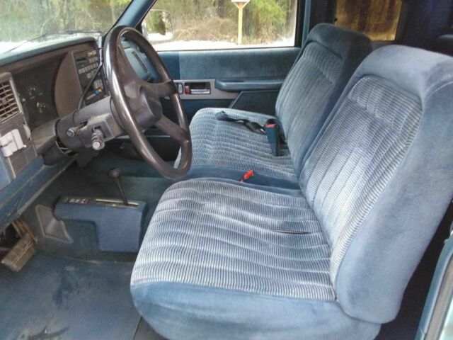 1990 Chevrolet C/K Pickup 2500 silverado - photo 12
