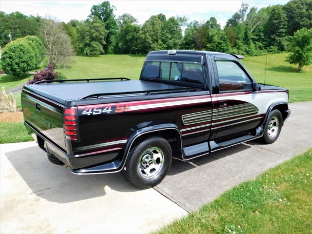 1990 Chevrolet C/K Pickup 1500 454SS - photo 4