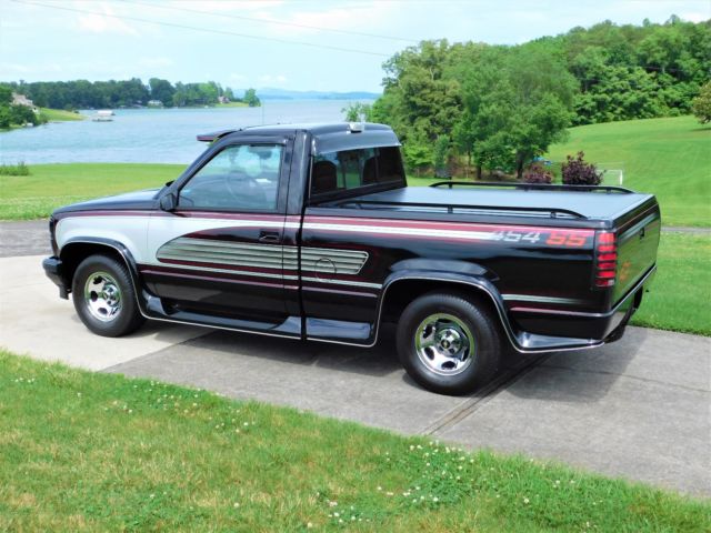 1990 Chevrolet C/K Pickup 1500 454SS - photo 5