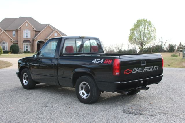 1990 Chevrolet C/K Pickup 1500 - photo 3