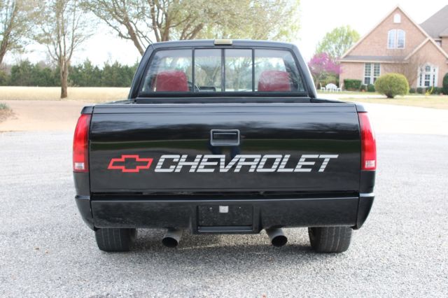 1990 Chevrolet C/K Pickup 1500 - photo 4