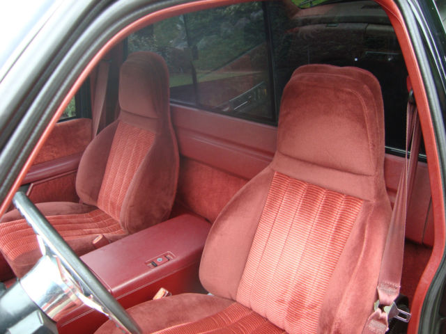 1990 Chevrolet C/K Pickup 1500 - photo 13