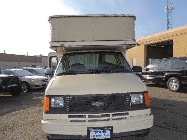 1990 Chevrolet Astro -- - photo 2