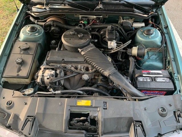 1990 Chevrolet Beretta Base Coupe 2-Door - photo 5
