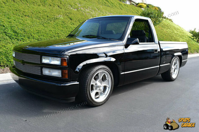 1990 Chevrolet C/K Pickup 1500 SS 454 Limted Edition Short Bed