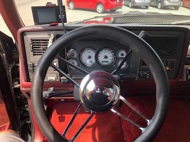 1990 Chevrolet C/K Pickup 1500 454 ss - photo 7