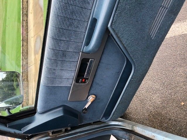 1990 Chevrolet C/K Pickup 1500 - photo 10